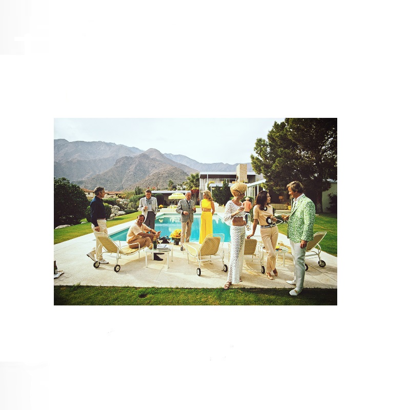 Retro Poolside Host Luxury Lif – Luxury Lifestyle Picture recenzja i cena