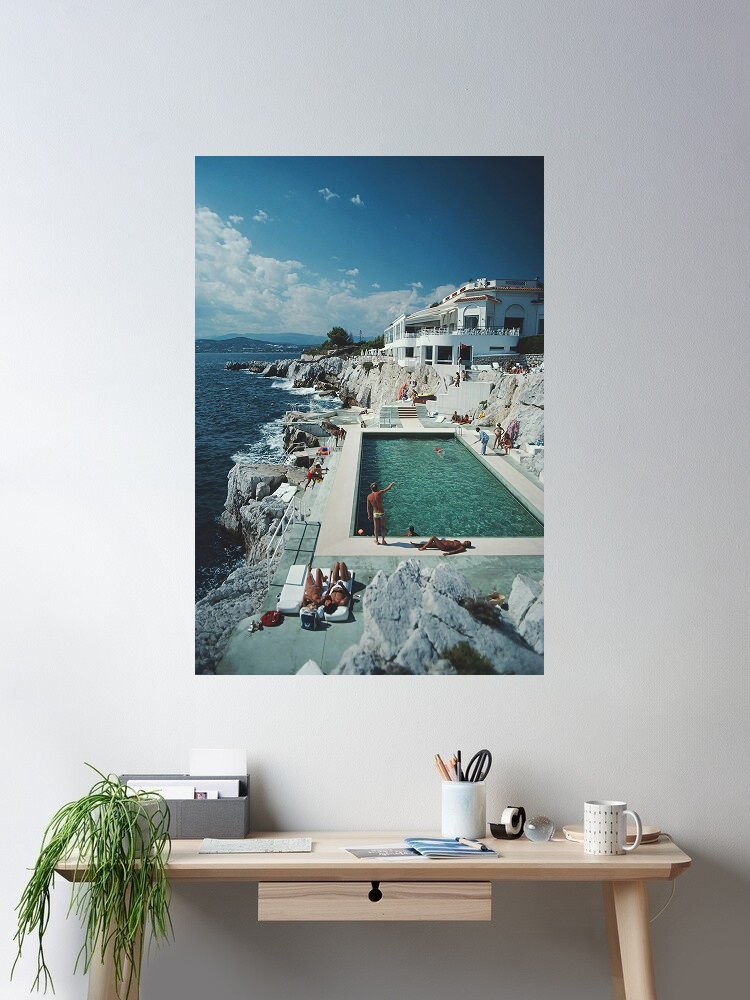 Retro Poolside Host Luxury Lif – Luxury Lifestyle Picture recenzja i cena